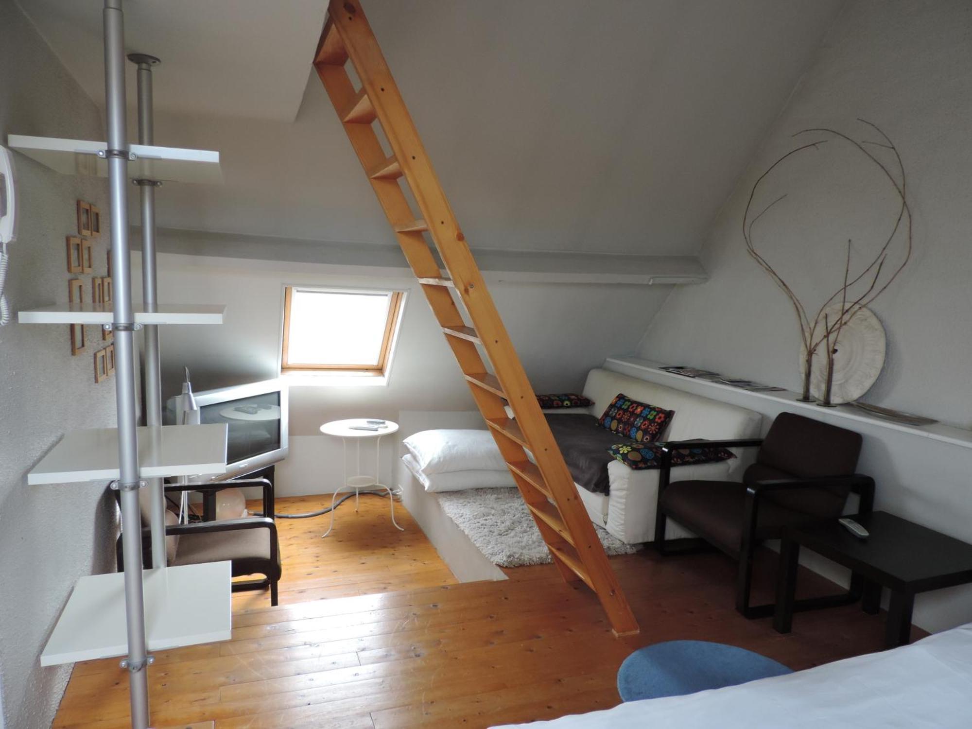 B&B Lodging At 8 Левен Екстер'єр фото