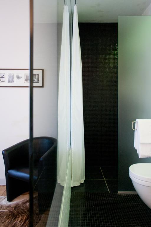 B&B Lodging At 8 Левен Номер фото